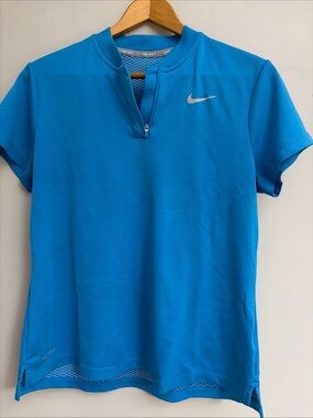 Nike Turquoise Blue Short Sleeve Performance Top size L